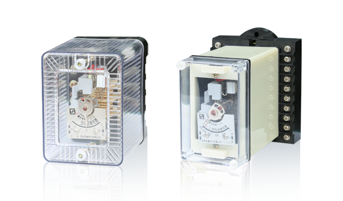 電磁式繼電器